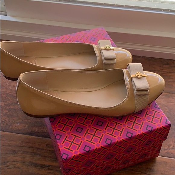 Tory Burch flat